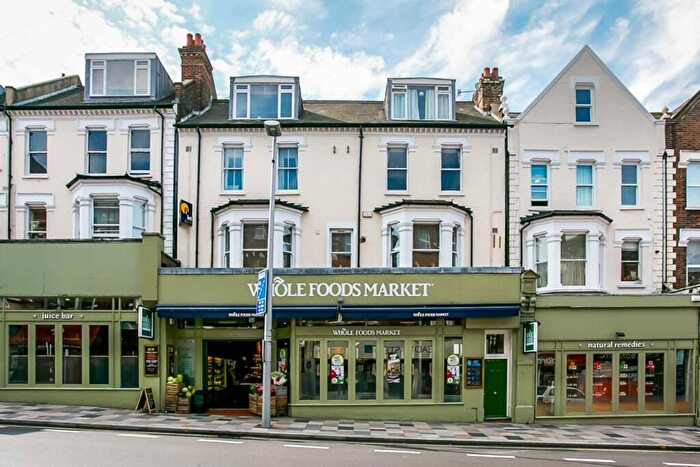 2 Bedroom Flat To Rent In Lavender Hill, Battersea, SW11