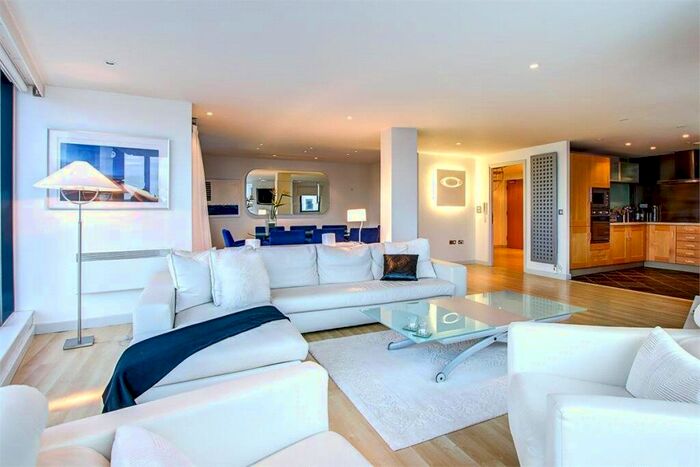 2 Bedroom Flat To Rent In York Street, Marylebone, London, W1U