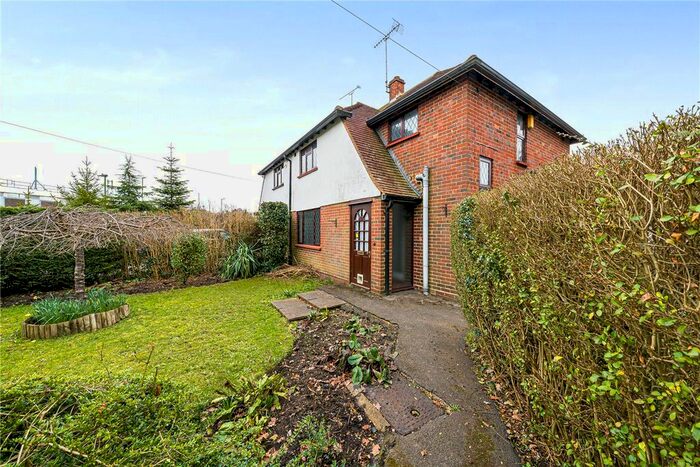 3 Bedroom Semi-Detached House To Rent In Green Farm Road, Bagshot, Surrey, GU19