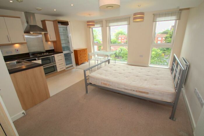 Studio To Rent In Northolt Road, South Harrow, Harrow, HA2
