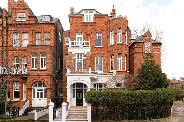 2 Bedroom Flat To Rent In Mornington Avenue, London, W14