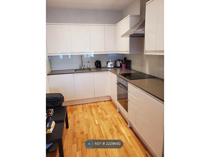 1 Bedroom Flat To Rent In Central Reading - Heart Of Town, Reading, RG1