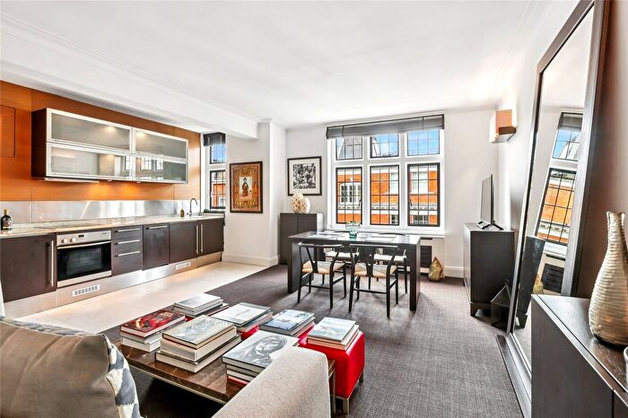1 Bedroom Flat For Sale In Weymouth Street, London, W1G