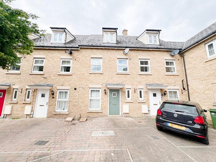 3 Bedroom Town House To Rent In Randall Close, Witham, Essex, CM8