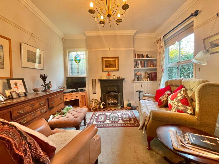 3 Bedroom Detached House For Sale In Elm High Road, Wisbech, PE14