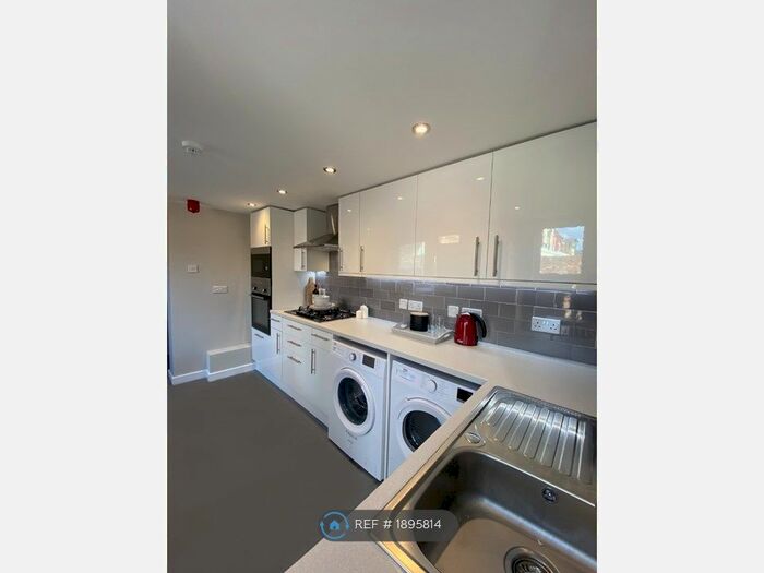 5 Bedroom Terraced House To Rent In Kenmare Road, Liverpool, L15