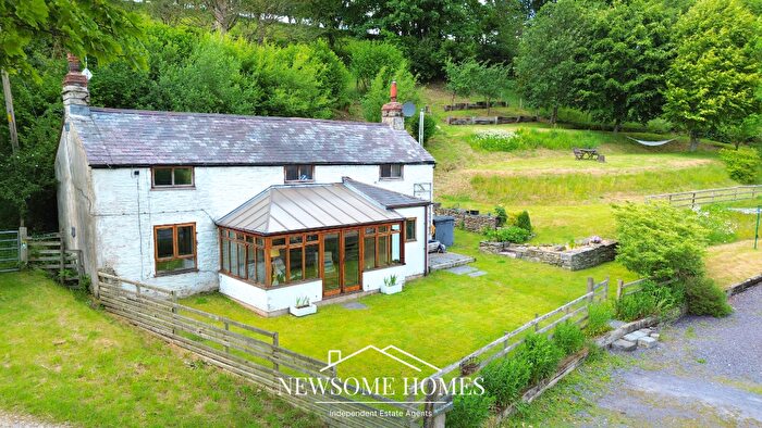 3 Bedroom Cottage For Sale In Pen-Y-Felin, Nannerch, CH7