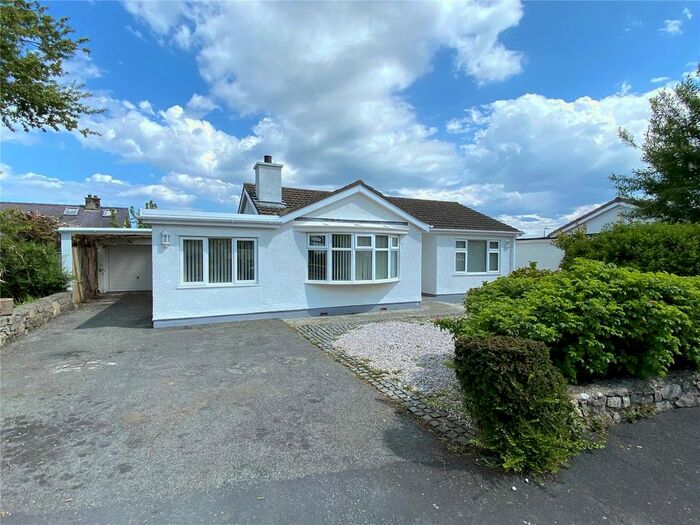 4 Bedroom Bungalow For Sale In Maes Llydan, Benllech, Anglesey, Sir Ynys Mon, LL74