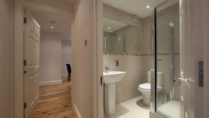 1 Bedroom Flat To Rent In Grosvenor Hill, Mayfair, W1K