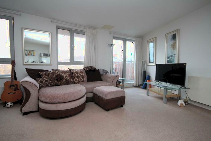 1 Bedroom Flat To Rent In Eden Grove, Holloway, London, N7