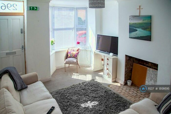 5 Bedroom Terraced House To Rent In School Road, Sheffield, S10