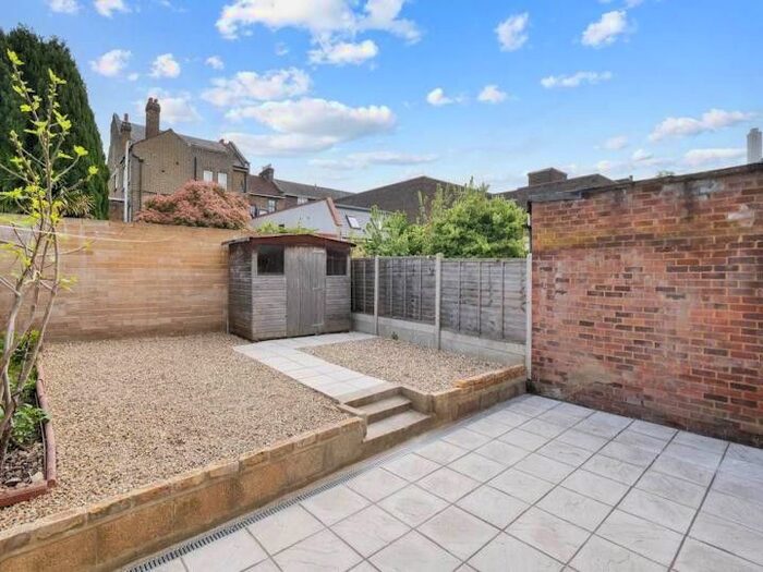 4 Bedroom End Of Terrace House To Rent In Denmark Road, London, SE25