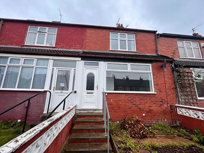 3 Bedroom Terraced House To Rent In Mexborough Grove, Leeds, LS7