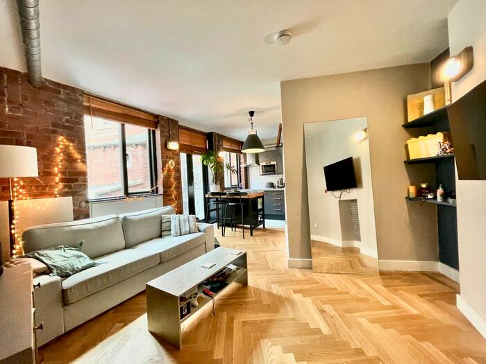 1 Bedroom Flat To Rent In Kirkgate, Leeds, LS2