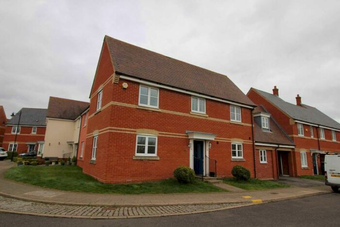 4 Bedroom Semi-Detached House To Rent In Nonancourt Way, Earls Colne, CO6
