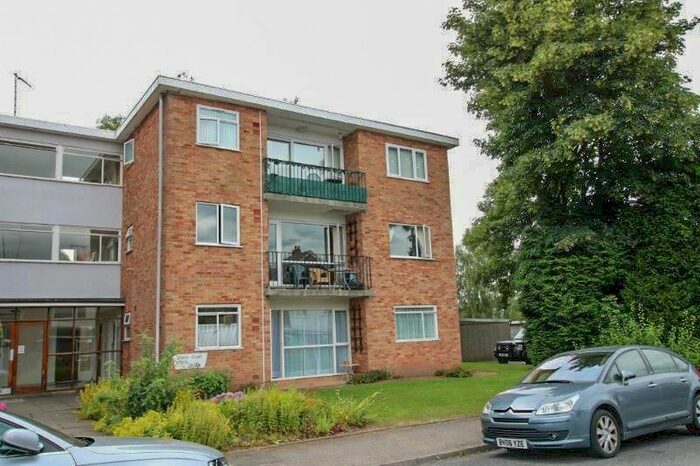 2 Bedroom Flat To Rent In Green Court, Mackenzie Close, Allesley, CV5