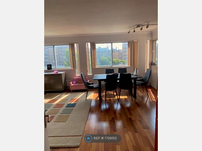 2 Bedroom Flat To Rent In Victoria Court, Hove, BN3