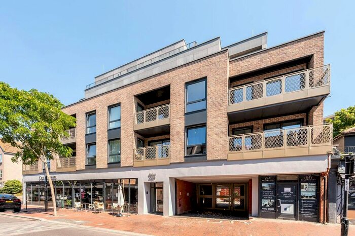 2 Bedroom Flat To Rent In Calum Court, Central Purley, Purley, CR8