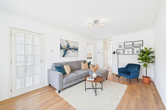 2 Bedroom Bungalow For Sale In Wheatley Crescent, Bluntisham, Huntingdon, Cambridgeshire, PE28