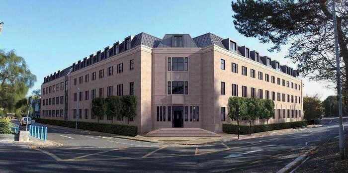 2 Bedroom Flat To Rent In Sandbanks Road, BH15