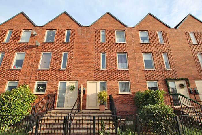 4 Bedroom Town House For Sale In Darlington Court, Cleethorpes, DN35
