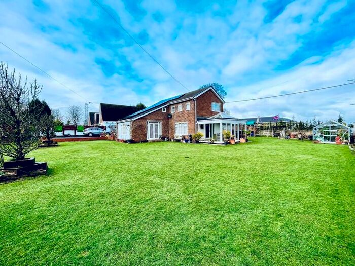 4 Bedroom Detached House For Sale In Seaton Delaval, Whitley Bay, NE25