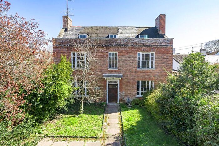 4 Bedroom Semi-Detached House For Sale In Greenway, Woodbury, EX5