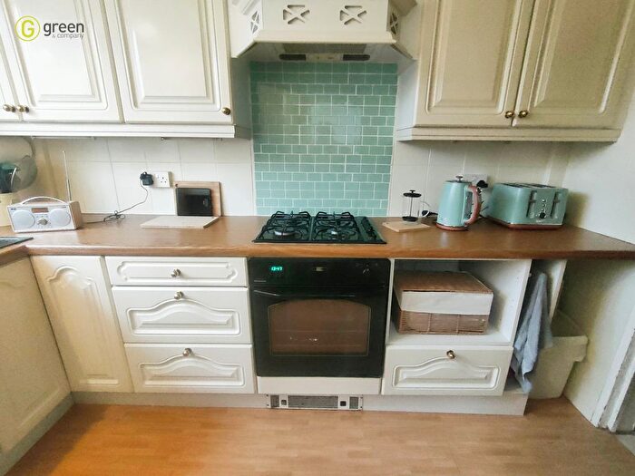 2 Bedroom Semi-Detached House For Sale In Shopton Road, Shard End, Birmingham, B34