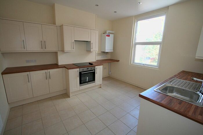 2 Bedroom Property To Rent In Merridale Road, Wolverhampton, WV3