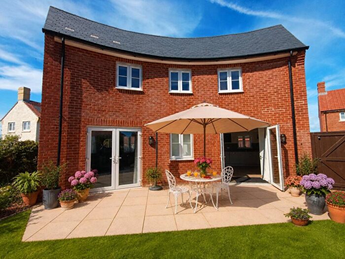 3 Bedroom Detached House For Sale In Weymouth, Dorset, DT4