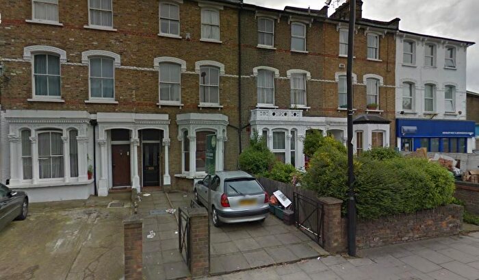 1 Bedroom Flat To Rent In Blackstock Road, Finsbury Park, N4