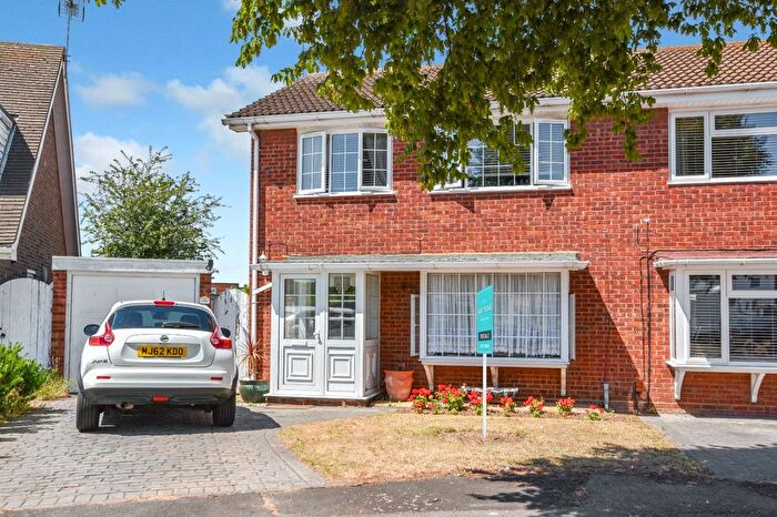 3 Bedroom Semi-Detached House For Sale In Raphael Drive, Shoeburyness, Essex, SS3
