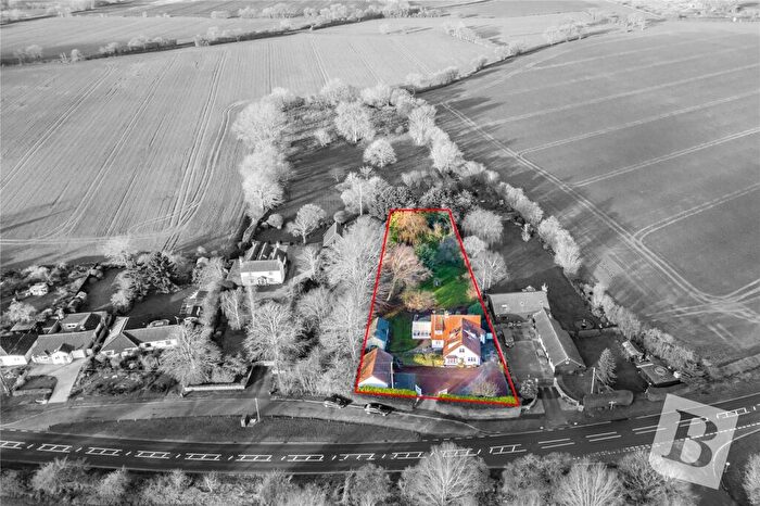 4 Bedroom Detached House For Sale In Dunmow Road, Fyfield, Ongar, Essex, CM5