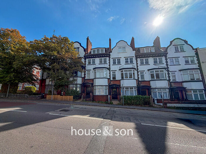 2 Bedroom Apartment For Sale In , Christchurch Road, Boscombe, Bournemouth., BH1
