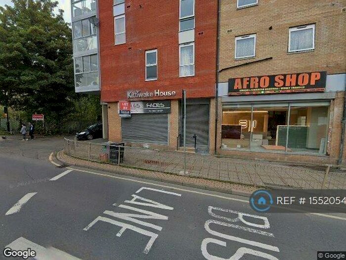 1 Bedroom Flat To Rent In Kittiwake House, Slough, SL1