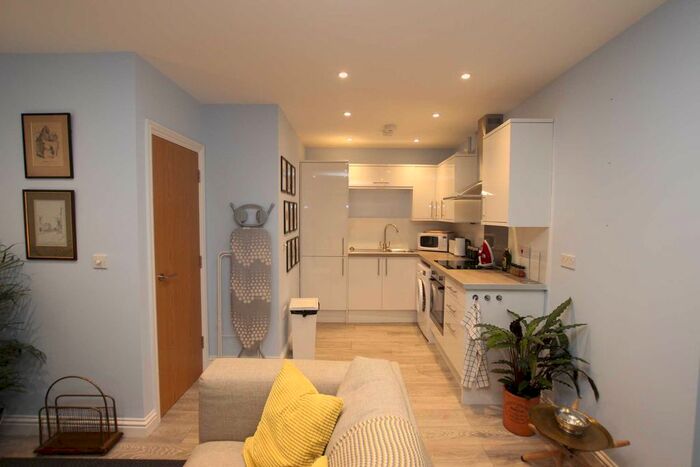 1 Bedroom Flat To Rent In Southampton Street, Reading RG1