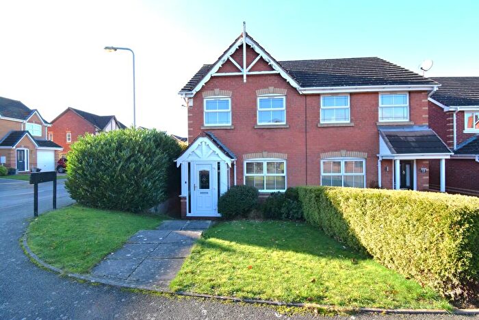 3 Bedroom Semi-Detached House To Rent In Stonehaven, Amington, Tamworth, B77