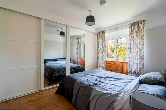 3 Bedroom Terraced House For Sale In Westminster Road, York, YO30