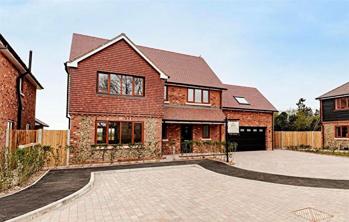 4 Bedroom Detached House For Sale In The Willow, Mill Field, Ash, Canterbury, Kent, CT3