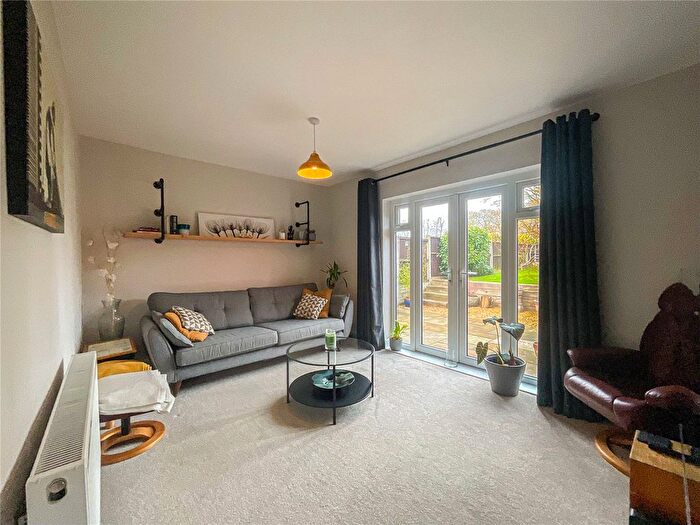 2 Bedroom Semi-Detached House For Sale In Lingfield Avenue, Birmingham, West Midlands, B44