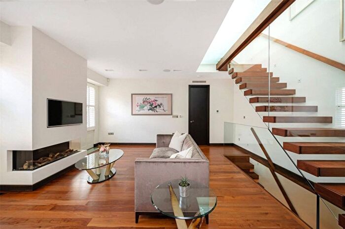 3 Bedroom Detached House To Rent In Onslow Mews West, Kensington, SW7