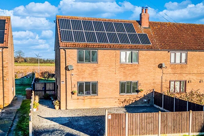 4 Bedroom Semi Detached House For Sale In Highfield Road, Bubwith, Selby, YO8