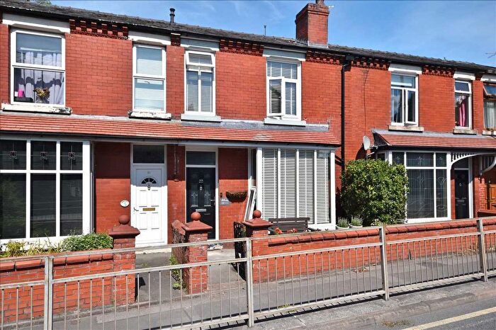 3 Bedroom Terraced House For Sale In Church Road, Leyland, PR25