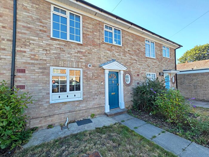 3 Bedroom Terraced House To Rent In Oaklands Road, Havant, PO9