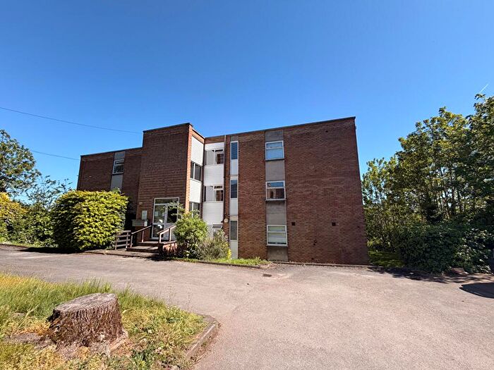 2 Bedroom Apartment To Rent In Sycamore Court, Beeston, Nottingham, NG9