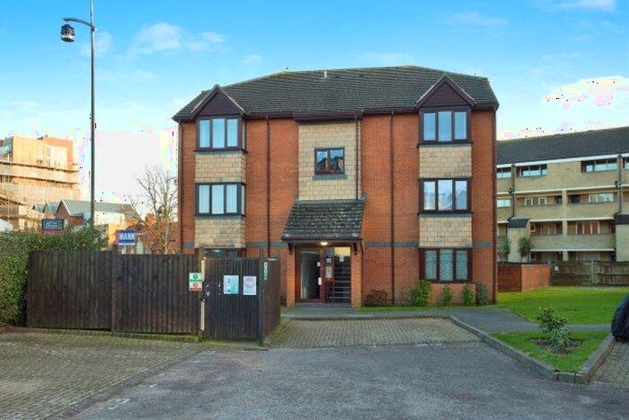 Studio To Rent In King Street, Gosport, PO12