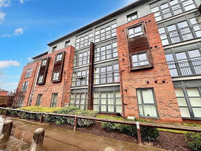 2 Bedroom Flat For Sale In Devonshire Road, Eccles, M30