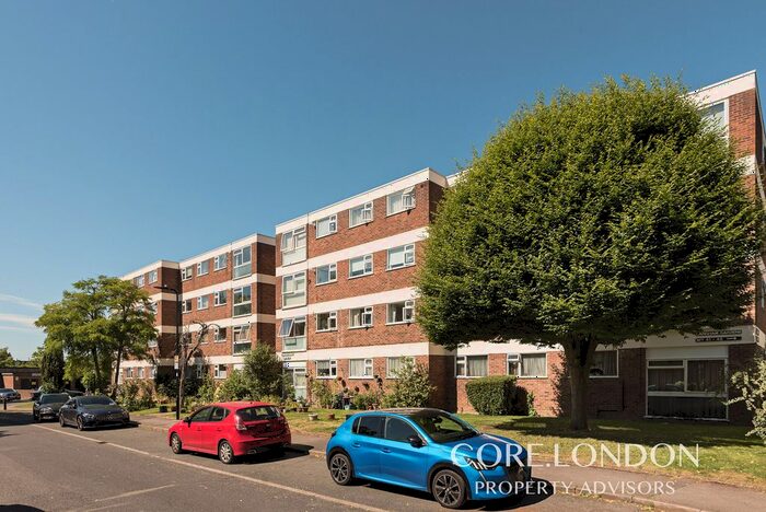 2 Bedroom Flat To Rent In Langham Gardens, London, W13