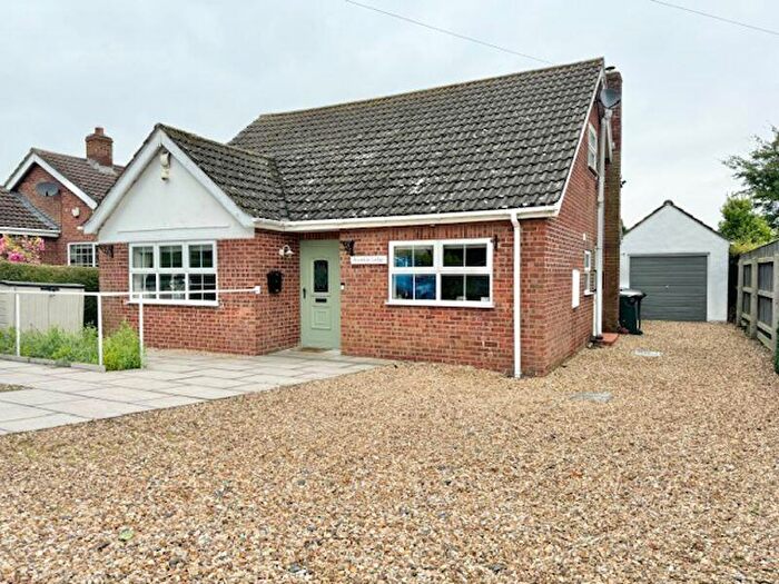 3 Bedroom Detached Bungalow For Sale In Bank End, Louth, LN11