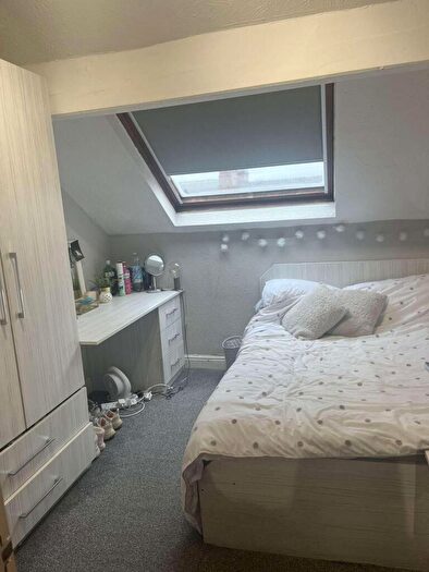 6 Bedroom House To Rent In A Saint Michael's Road, Leeds, LS6